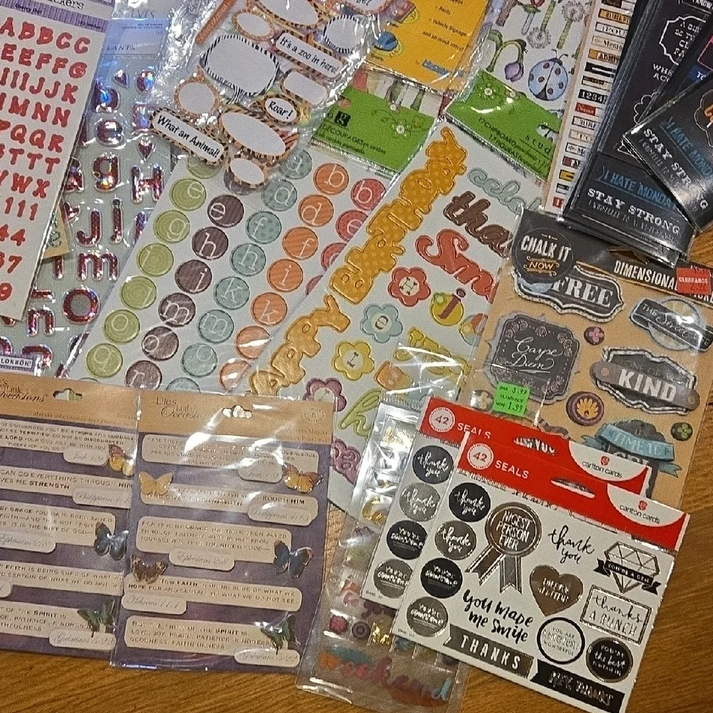 Assorted Scrapbooking Sticker Set - Picture 6 of 6